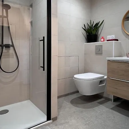 3etoiles A 10 Min Du Centre - Calme Апартаменты Канны
